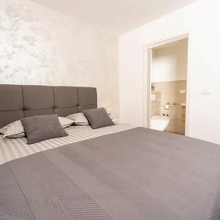 Ferienhaus Cozy In With Private Swimming Pool, Be Inside Or Outside